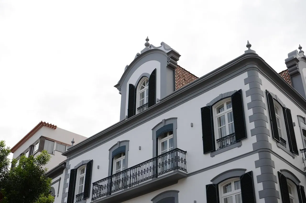 Edificio Charles 201 location