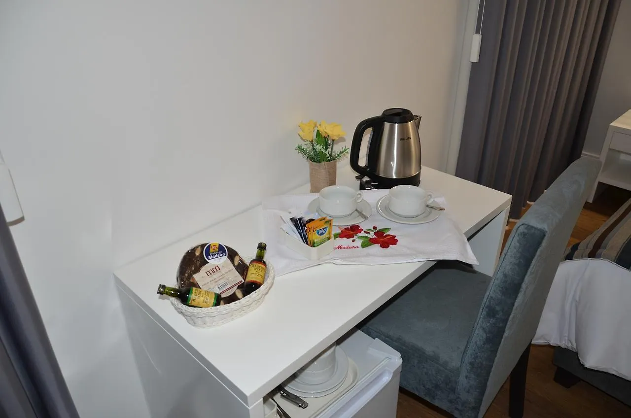 Homestay Edificio Charles 201 Apartment Funchal
